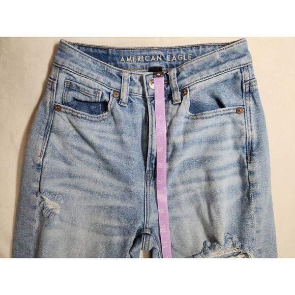 Sz000 American Eagle Mom Jean Straight Leg Distressed Light Wash Womens Size 000 - Picture 12 of 14